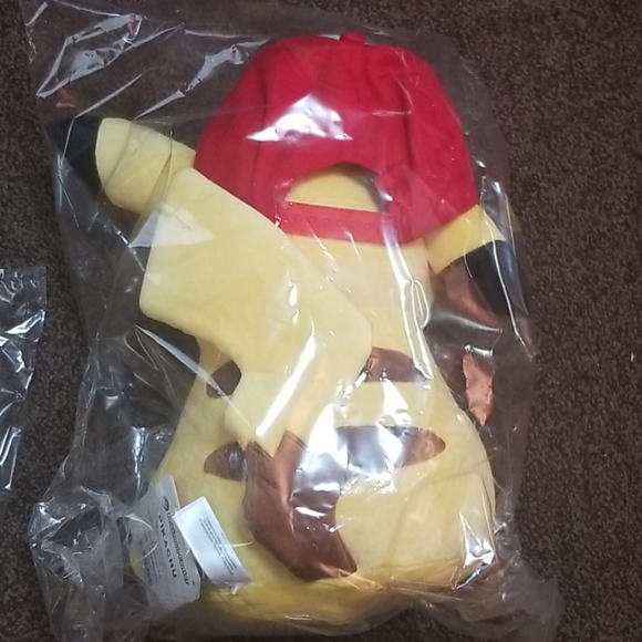 Pokemon pikachu poke plus Trainer size Height: - Picture 4 of 4